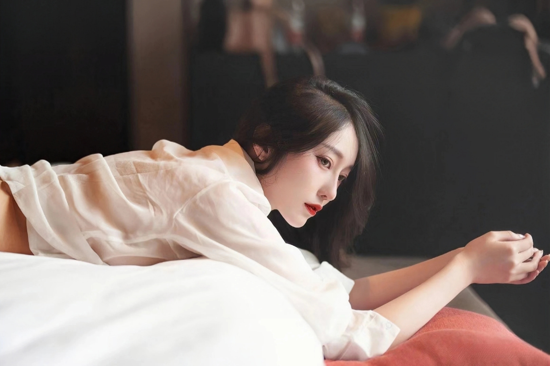 7月17日人民币对美元中间价报7.1461元 上调65个基点